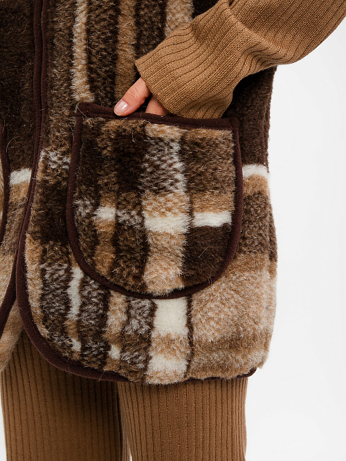 Жилет меховой из верблюжьей шерсти на молнии, рис. Клетка 